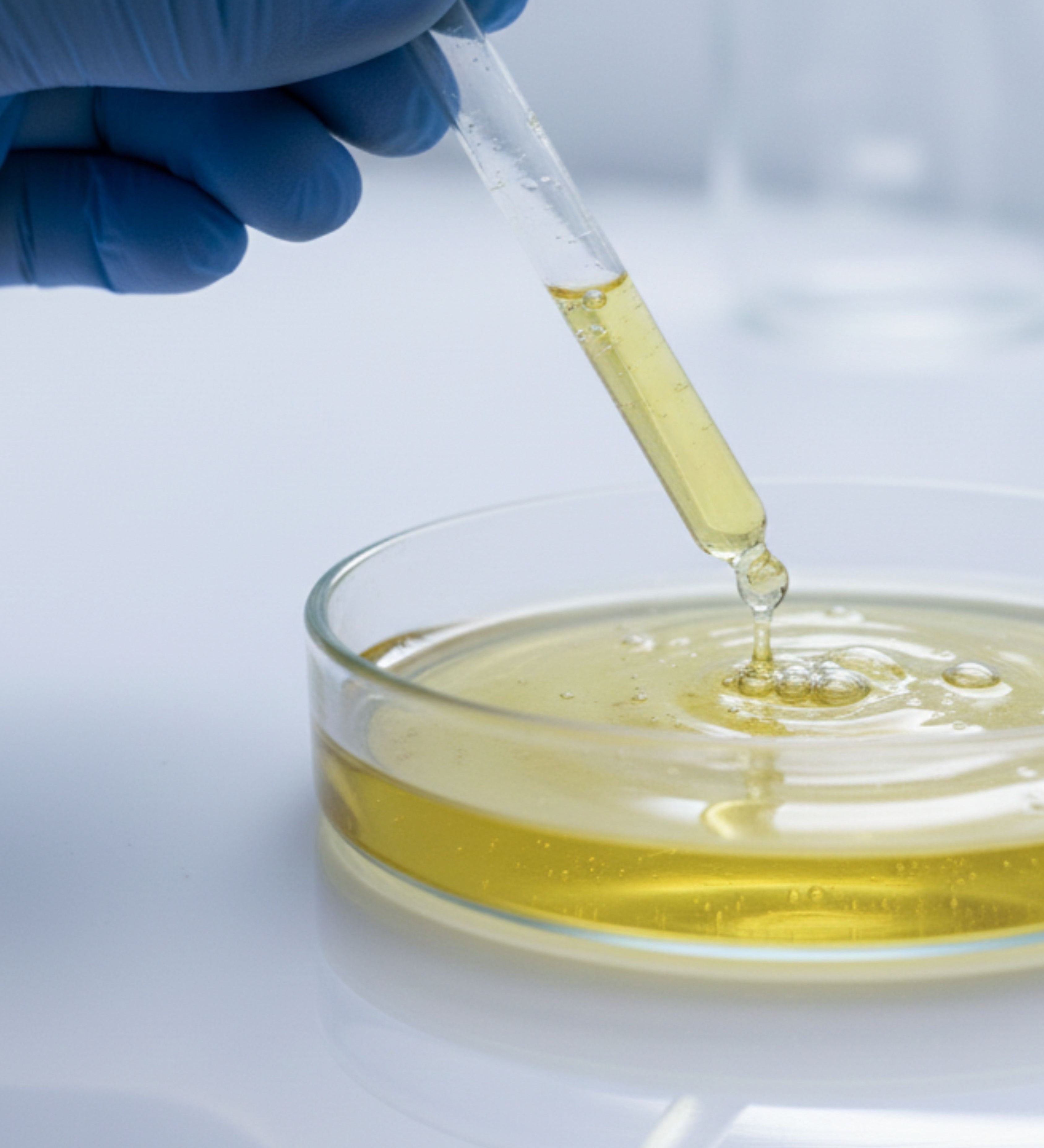 Retinol for Neck: Is It Safe, and What Results Can You Expect?